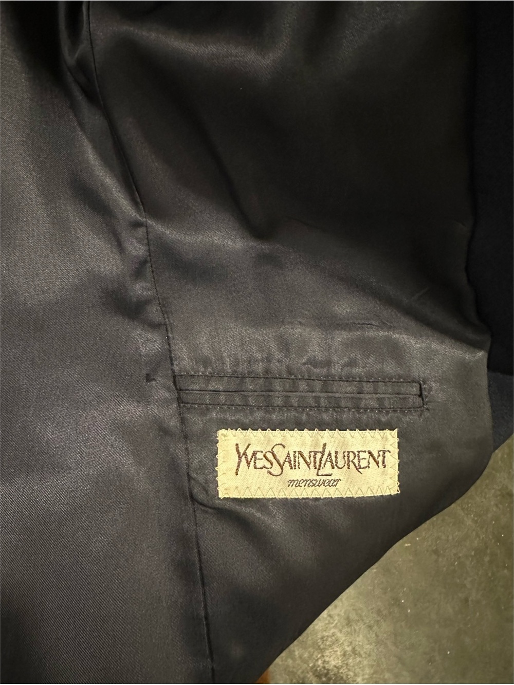 YSL Vintage Men's Blazer in Navy Blue - Size Small Slim (see measurements) - Picture 7 of 16